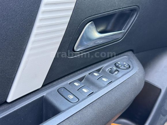 Sahibinden Citroen C4 X 1.2 PureTech Feel Bold 2024 Model İzmir