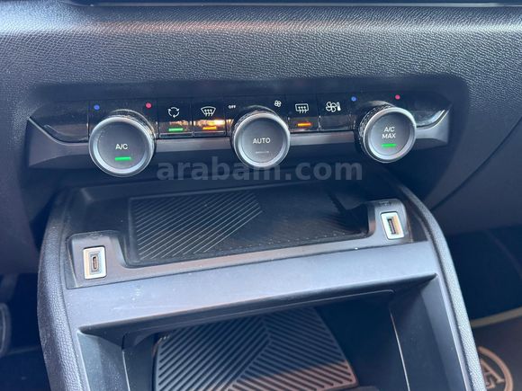 Sahibinden Citroen C4 X 1.2 PureTech Feel Bold 2024 Model İzmir