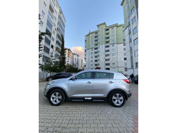 Sahibinden Kia Sportage 1.6 GDI 2012 Model Kahramanmaraş 235.000 km Gri (Gümüş)