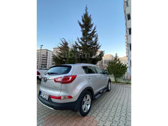 Sahibinden Kia Sportage 1.6 GDI 2012 Model Kahramanmaraş 235.000 km Gri (Gümüş)