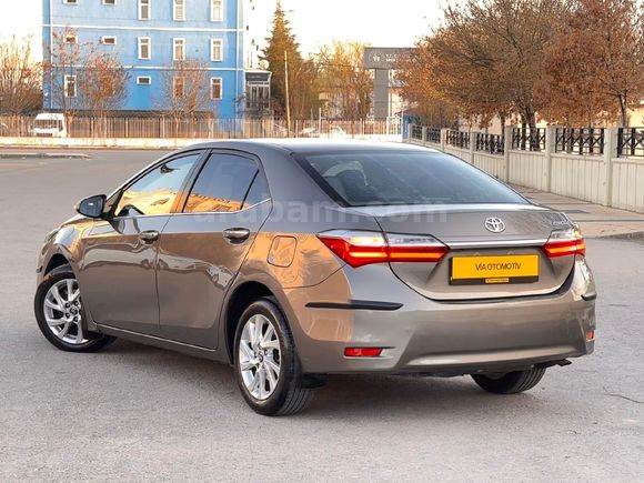 Sahibinden Toyota Corolla 1.4 D-4D Active 2016 Model Mardin 151.000 km Kahverengi