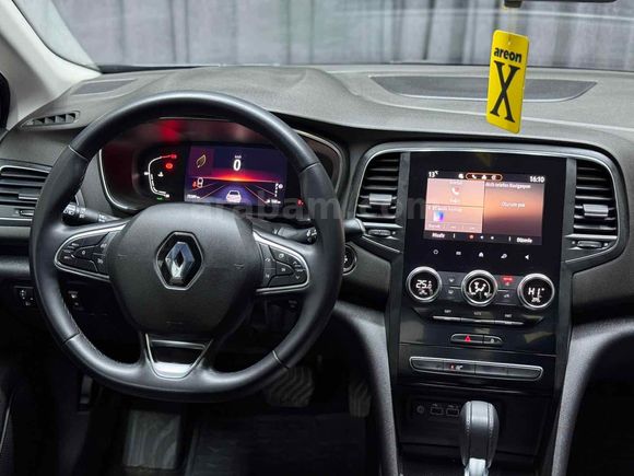 Sahibinden Renault Megane 1.3 TCe Touch 2023 Model  80.000 km Gri (Gümüş)