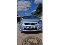 Sahibinden Hyundai Accent Blue 1.4 CVVT Mode Plus 2012 Model  170.000 km Mavi