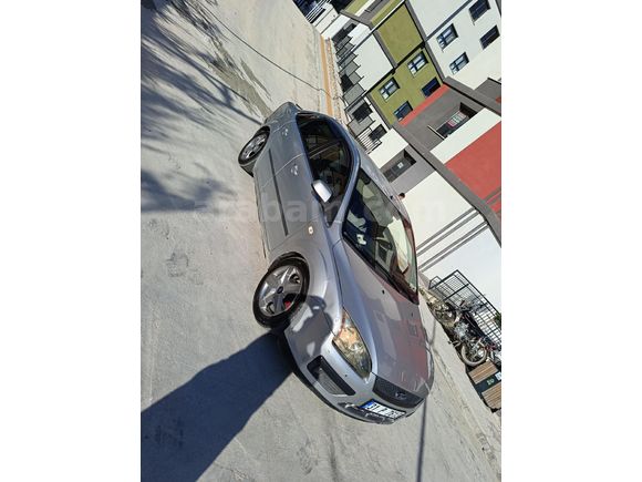 Sahibinden Ford Focus 1.6 TDCi Trend 2007 Model