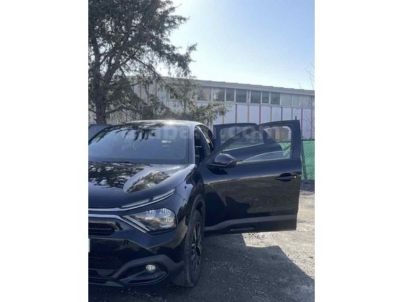Sahibinden Citroen C4 X 1.2 PureTech Feel Bold 2023 Model 