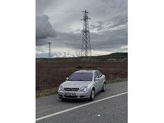 Sahibinden Opel Vectra 1.6 Elegance 2004 Model  206.000 km Gri (Gümüş)