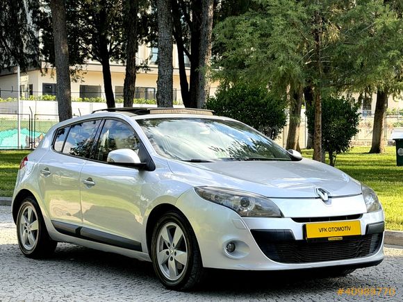 CAM TAVAN K.AYNA 220.000 KM MEGANE 1.5 DCİ DİNAMİC 2010 MODEL !
