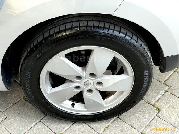 CAM TAVAN K.AYNA 220.000 KM MEGANE 1.5 DCİ DİNAMİC 2010 MODEL !