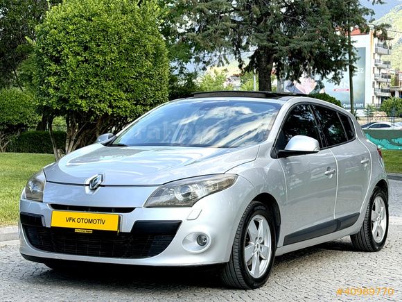 CAM TAVAN K.AYNA 220.000 KM MEGANE 1.5 DCİ DİNAMİC 2010 MODEL !