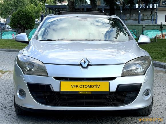 CAM TAVAN K.AYNA 220.000 KM MEGANE 1.5 DCİ DİNAMİC 2010 MODEL !
