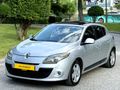 CAM TAVAN K.AYNA 220.000 KM MEGANE 1.5 DCİ DİNAMİC 2010 MODEL !
