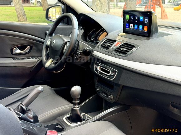 CAM TAVAN K.AYNA 220.000 KM MEGANE 1.5 DCİ DİNAMİC 2010 MODEL !