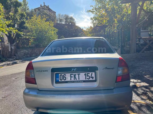 Sahibinden Hyundai Accent 1.5 CRDi Admire 2003 Model  433.333 km Gri (Gümüş)