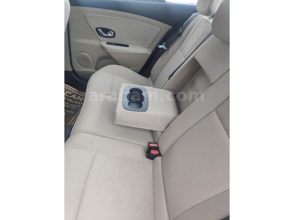 Sahibinden Renault Fluence 1.5 dCi Extreme 2011 Model