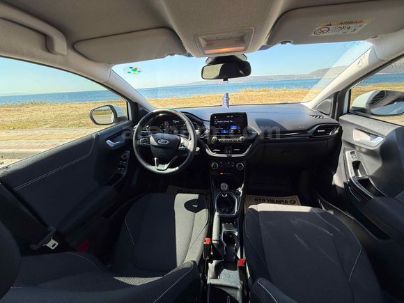 Sahibinden Ford Puma 1.0 EcoBoost Style 2023 Model  45.800 km Beyaz