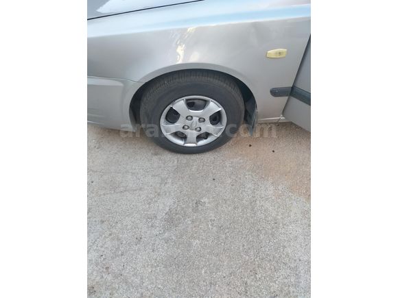 Sahibinden Hyundai Accent 1.3 1.3i 2004 Model