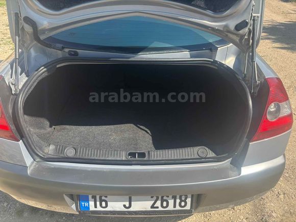 Sahibinden Renault Megane 1.6 Dynamique 2004 Model 