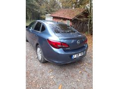 Sahibinden Opel Astra 1.6 Edition 2015 Model  51000 km Mavi