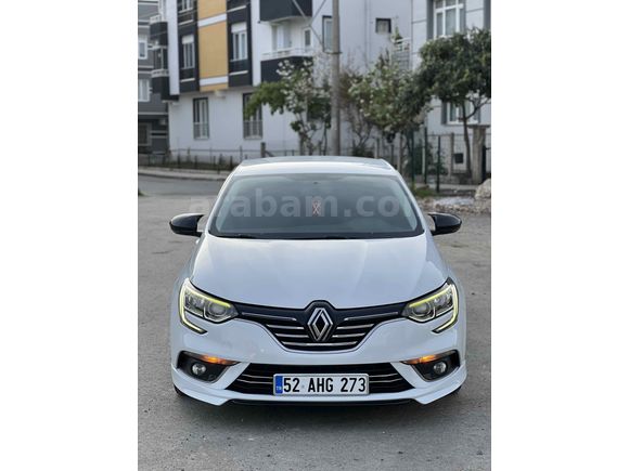 Sahibinden Renault Megane 1.5 dCi Touch 2017 Model 