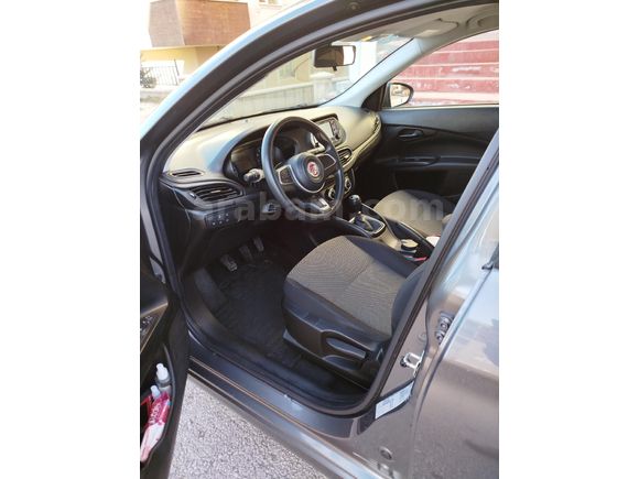 Sahibinden Fiat Egea 1.4 Fire Easy 2023 Model  120.000 km Gri