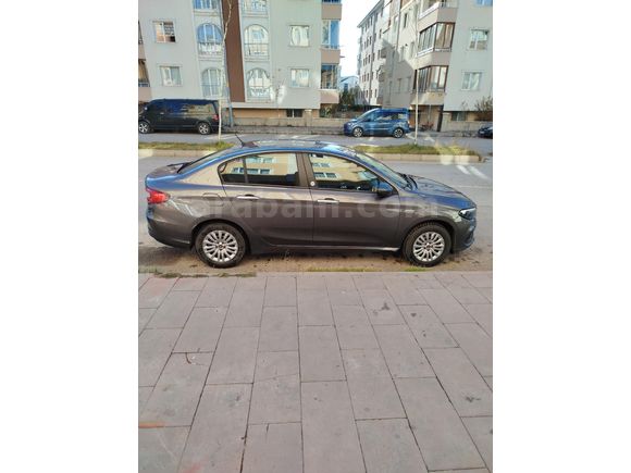 Sahibinden Fiat Egea 1.4 Fire Easy 2023 Model  120.000 km Gri
