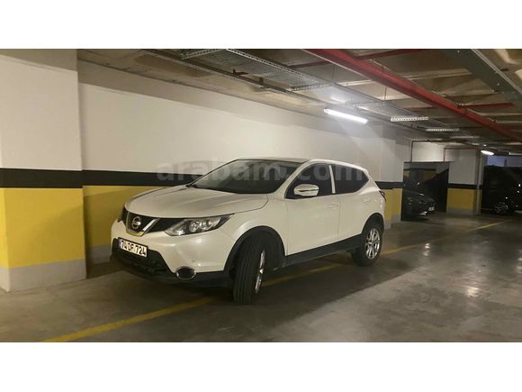 Sahibinden Nissan Qashqai 1.6 dCi Tekna 2015 Model 
