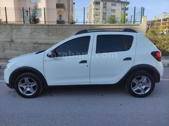 2019 MODEL 1.5 BLUE DCI 87BİN KM 2 PARCA LOKAL BOYALI