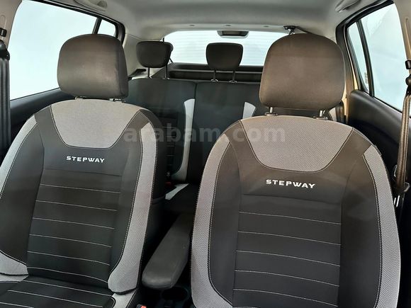 2019 MODEL 1.5 BLUE DCI 87BİN KM 2 PARCA LOKAL BOYALI