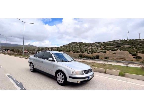 Değişensiz Sahibinden Volkswagen Passat 1.8 T Comfortline 2000 Model 