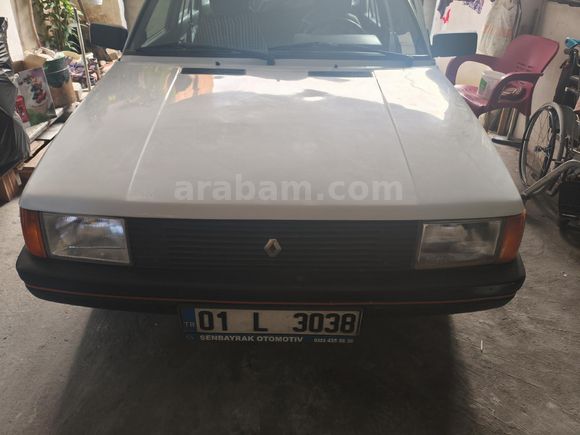 ÇÜRÜK ÇARIK YOK MOTORUNA USTA ELİ Değmedi 25 YILDIR TEK EL KULLANILMIŞ DIR ORJİNAL KM DİR USTAYA AÇIKTIR