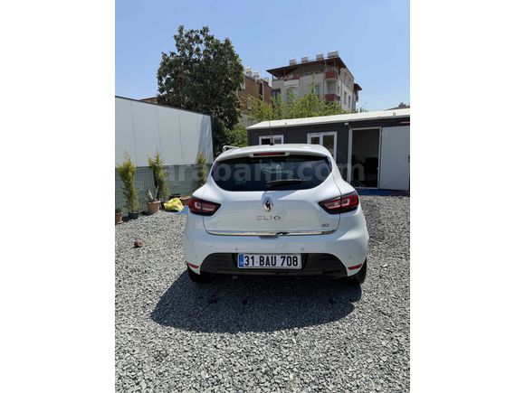 Sahibinden Renault Clio 1.5 dCi Icon 2017 Model  165.000 km Beyaz