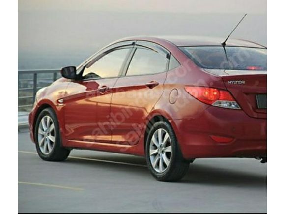Sahibinden Hyundai Accent Blue 1.6 CRDI Mode Plus 2012 Model