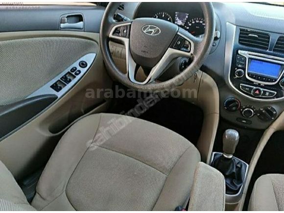 Sahibinden Hyundai Accent Blue 1.6 CRDI Mode Plus 2012 Model