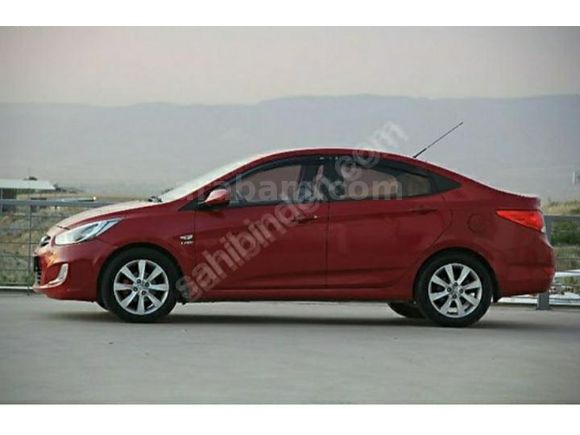 Sahibinden Hyundai Accent Blue 1.6 CRDI Mode Plus 2012 Model