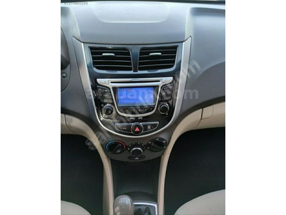 Sahibinden Hyundai Accent Blue 1.6 CRDI Mode Plus 2012 Model