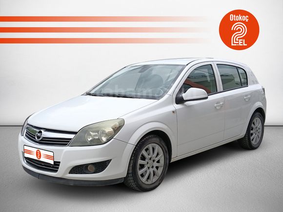 OPEL ASTRA 2011