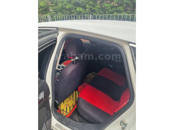 Sahibinden Opel Astra 1.6 Edition 2012 Model  153000 km Beyaz