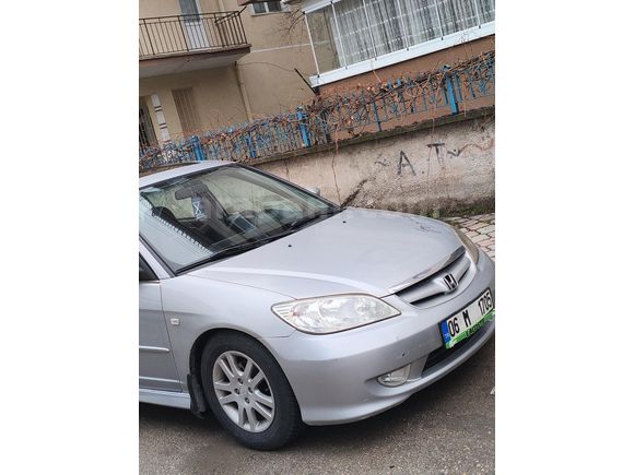 Sahibinden Honda Civic 1.6i VTEC ES 2006 Model Ankara