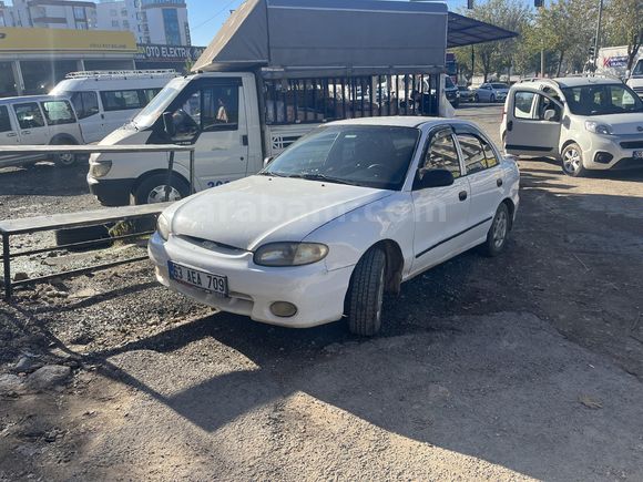 Sahibinden Hyundai Accent 1.3 LX 1998 Model