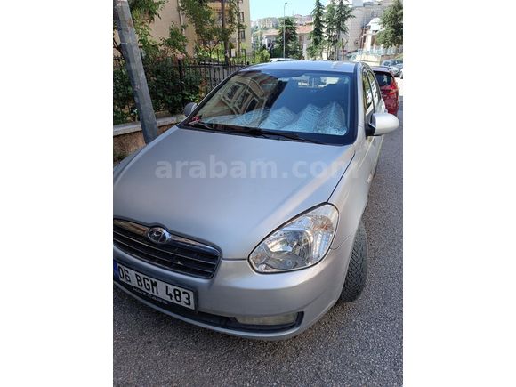 Öğretmenden Hyundai Accent Otomatik Era 1.4 Select 2010 Model