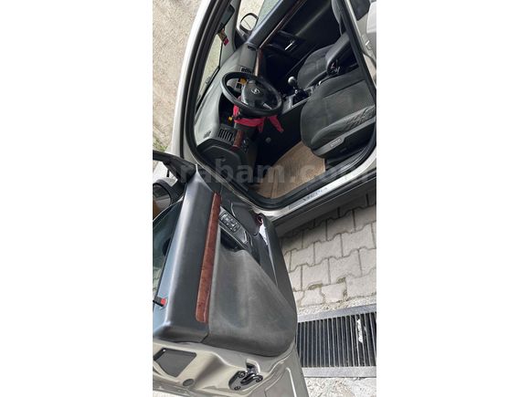 Sahibinden Opel Vectra 1.6 Elegance 2003 Model 