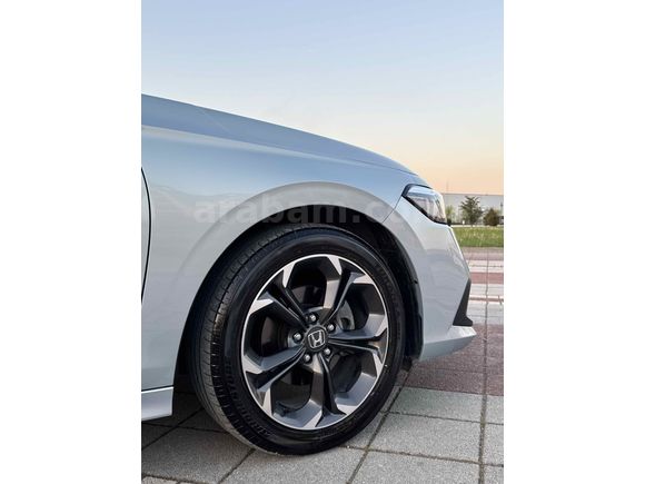 Sahibinden Honda Civic 1.5 i-VTEC Executive Plus 2023 Model 