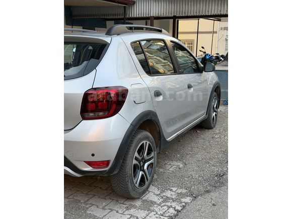 Sahibinden Dacia Sandero 1.5 dCi Stepway Style 2018 Model 