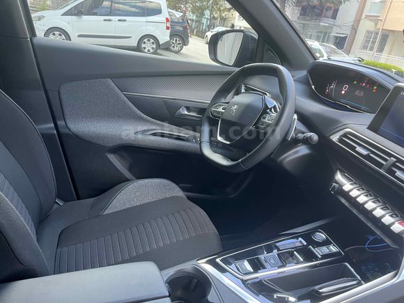 Sahibinden Peugeot 3008 1.2 PureTech Active Prime Edition 2023 Model 
