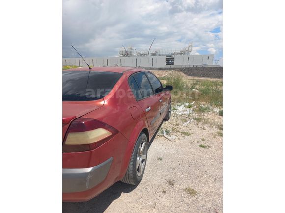 Sahibinden Renault Megane 1.6 Dynamique 2004 Model