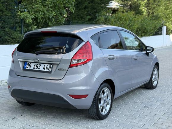 Galeriden Ford Fiesta 1.4 Titanium 2012 Model Muğla