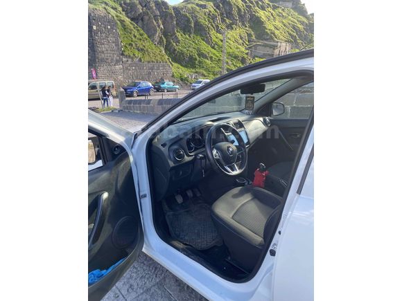 Sahibinden Renault Symbol 0.9 TCe Joy 2020 Model 