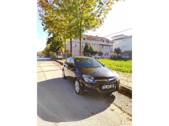 Sahibinden Opel Astra 1.6 Essentia 2012 Model