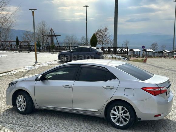 Sahibinden Toyota Corolla 1.6 Advance 2013 Model 