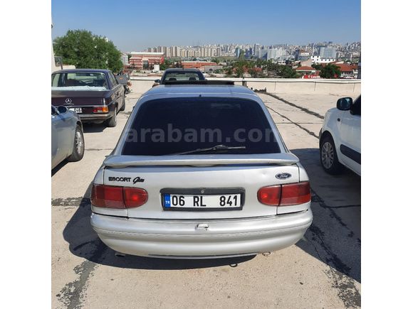Sahibinden Ford Escort 1.6 Ghia 1994 Model